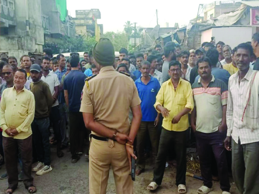 आर्वीत पहाटे बॉम्बसदृश्य वस्तू सापडल्याच्या घटनेने खळबळ