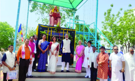 हिंदी विश्वविद्यालय में उत्साह के साथ मनाई गई डॉ. बाबासाहेब आंबेडकर की जयंती डॉ. आंबेडकर ने राष्ट्र निर्माण में महत्वपूर्ण योगदान दिया- डॉ. नरेंद्र जाधव